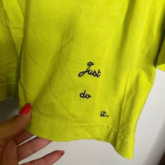 Nike Just Do It Crop Shirt - Picture 3 of 6